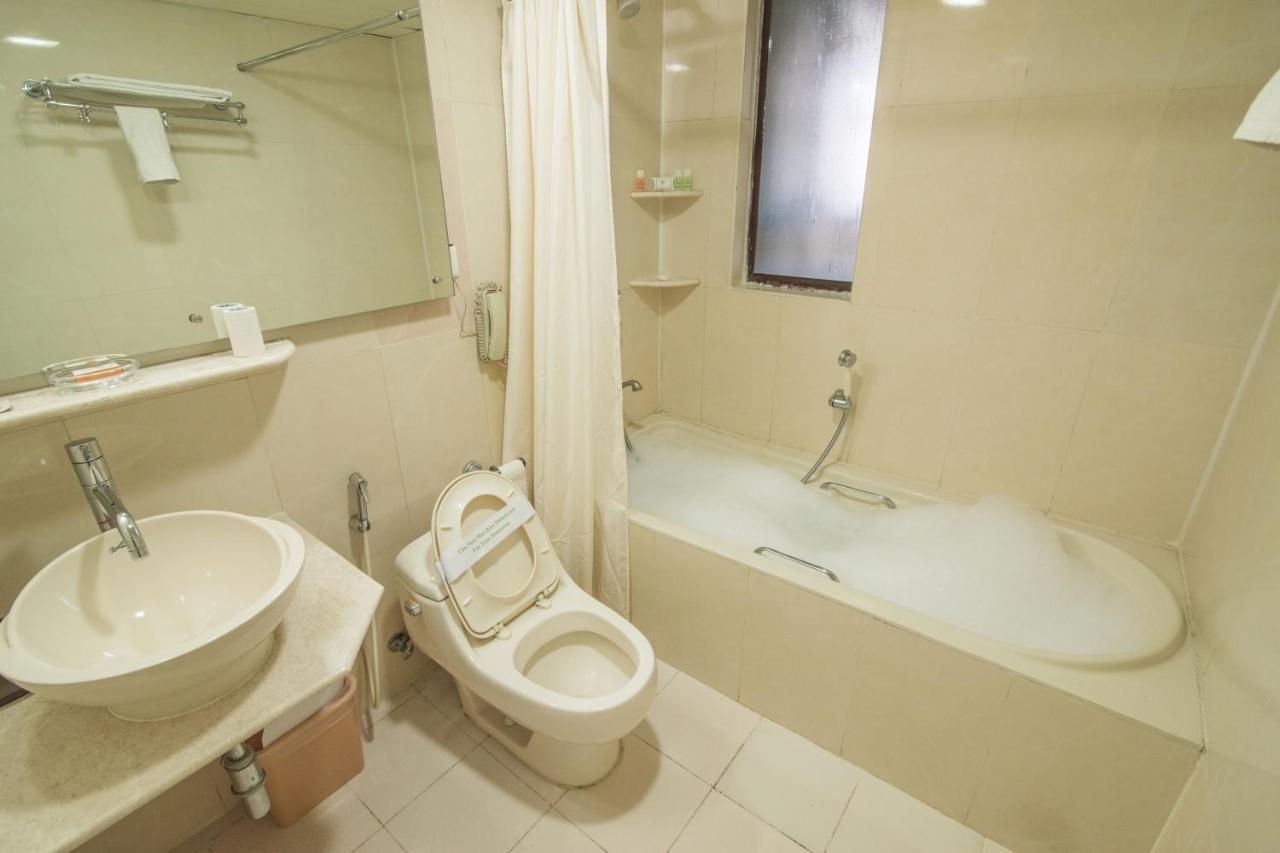 Sai Vishram Business Hotel Kammasandra Exteriér fotografie
