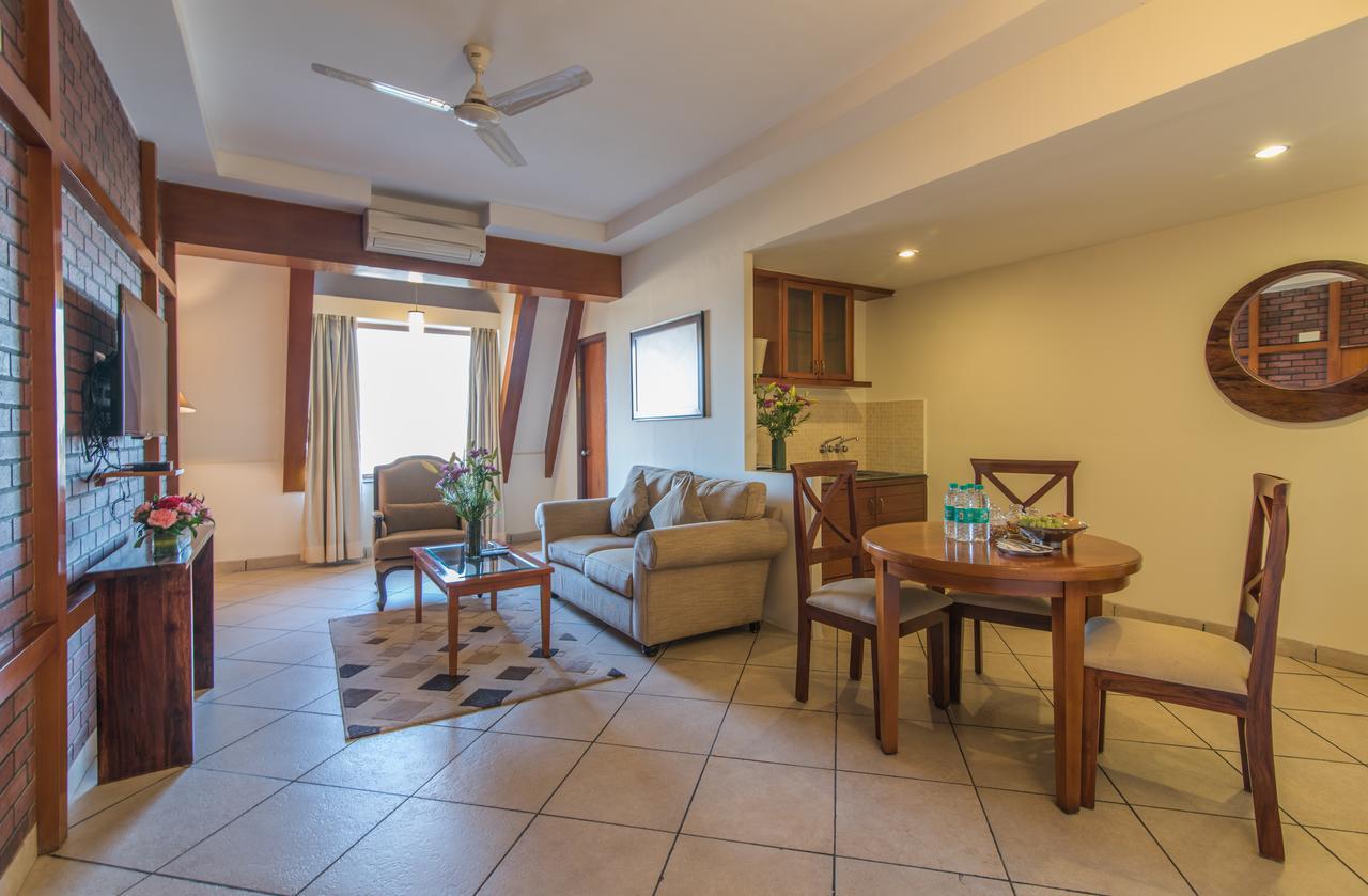 Sai Vishram Business Hotel Kammasandra Exteriér fotografie