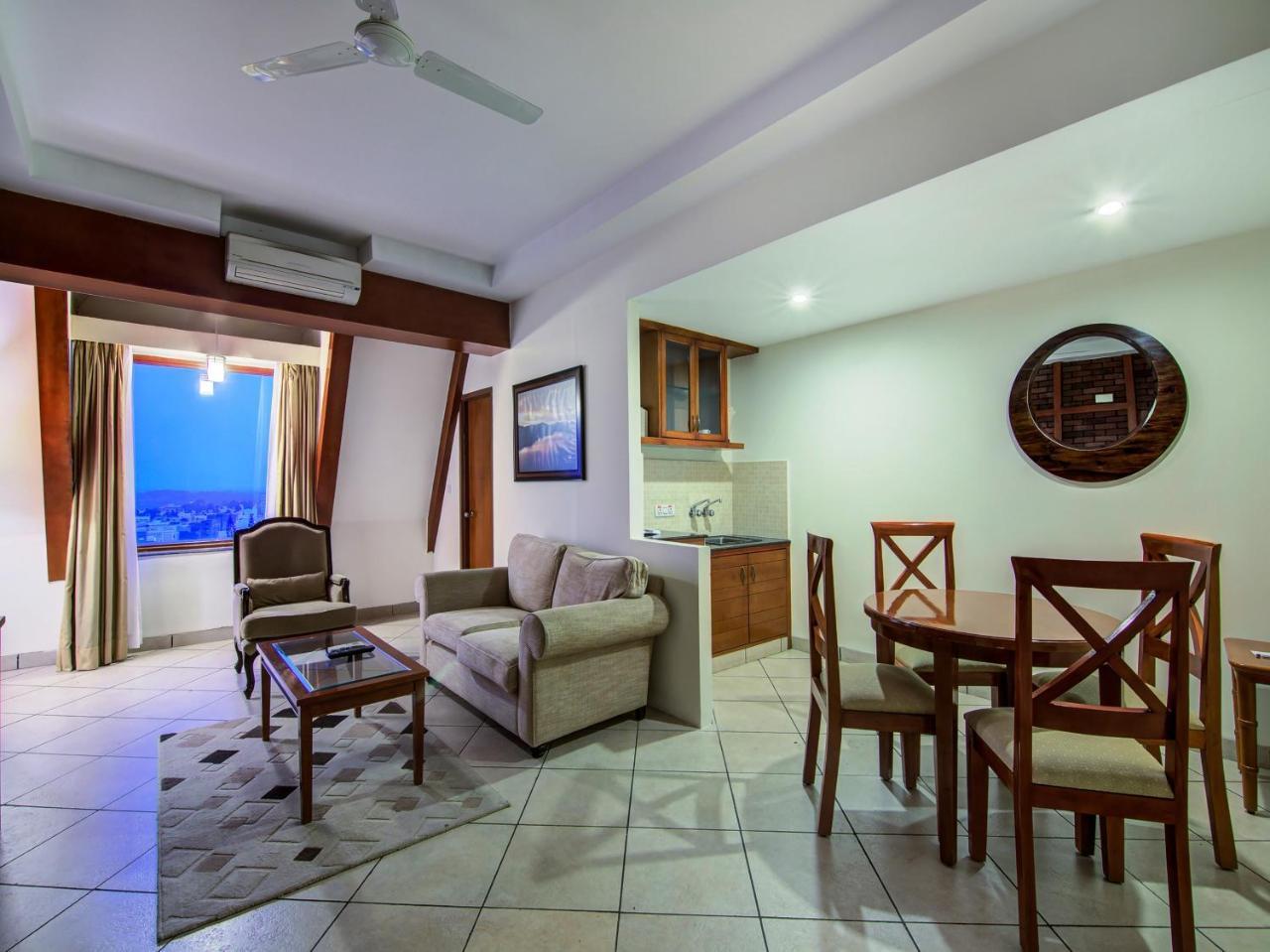 Sai Vishram Business Hotel Kammasandra Exteriér fotografie