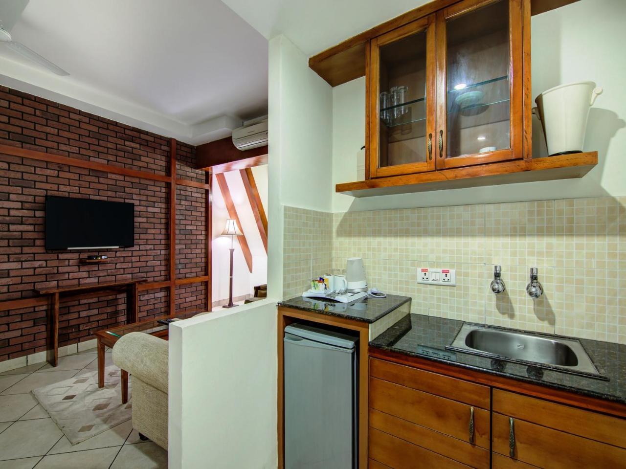Sai Vishram Business Hotel Kammasandra Exteriér fotografie